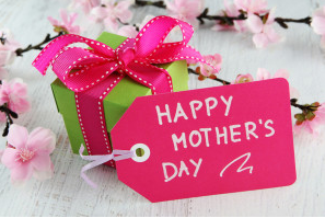 GFDcourier's tweet photo. #MothersDay is on May 10th, and that means it’s just around the corner! https://t.co/kWAoxq9nSt http://t.co/IY76IRunwa