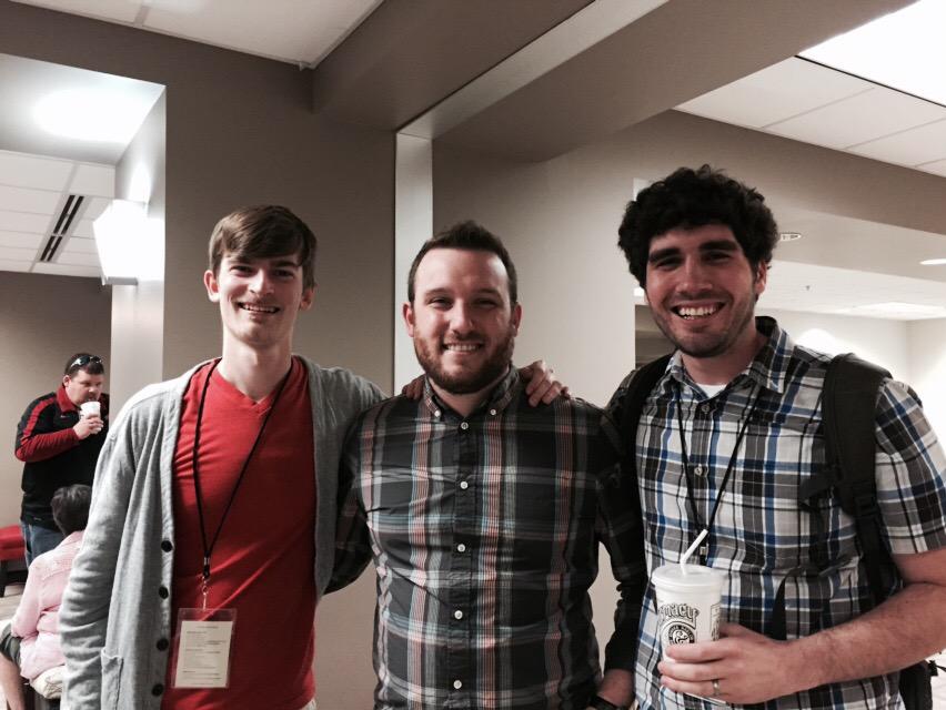 ericlloyd84's tweet photo. Ran into these dudes after sneaking into a conference this afternoon. Day made better! http://t.co/rssZetN45p
