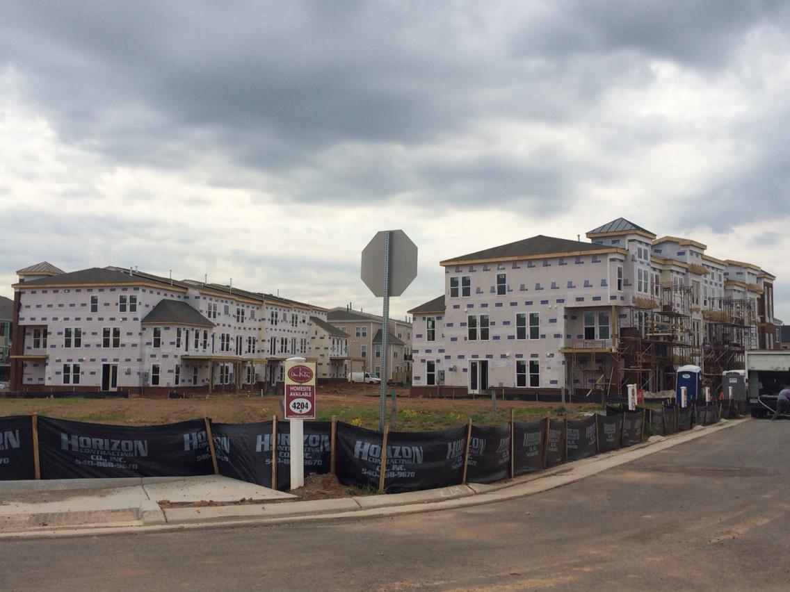 VMTownsend's tweet photo. June Deliveries #TownsendCollection #VMTownsend #Brambleton #VanMetreHomes #RealEstate #Sale #Sold #Build #NewHome http://t.co/zMm1UHulum