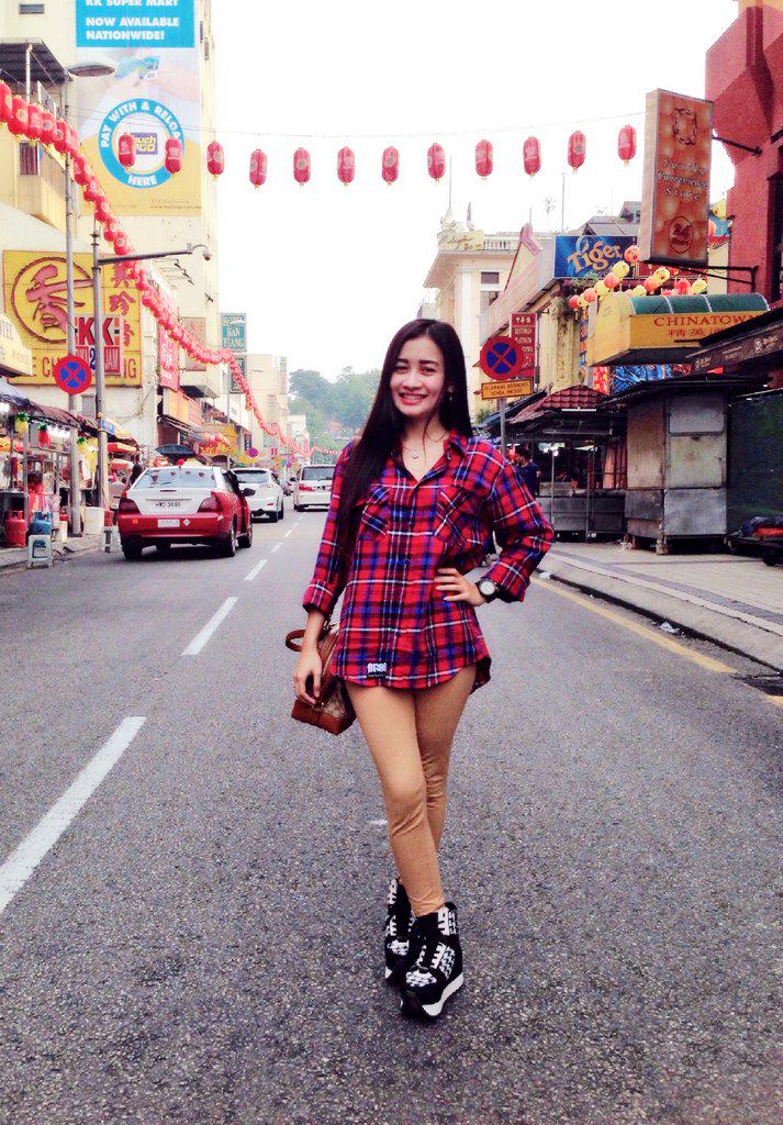 Kakak cantik @lia_tRioMaCan wearing our premium flanel at Malaysia. Available at <a href="/trickiesstore/">TRICKIES</a> .
