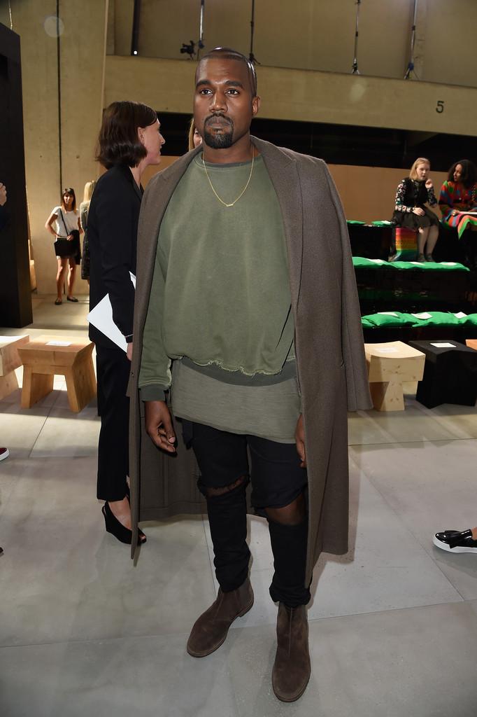 Complex's tweet photo. Kanye West: "Being fresh is more important than having money." http://t.co/zIoovsuAPS http://t.co/6saZ4poCD1