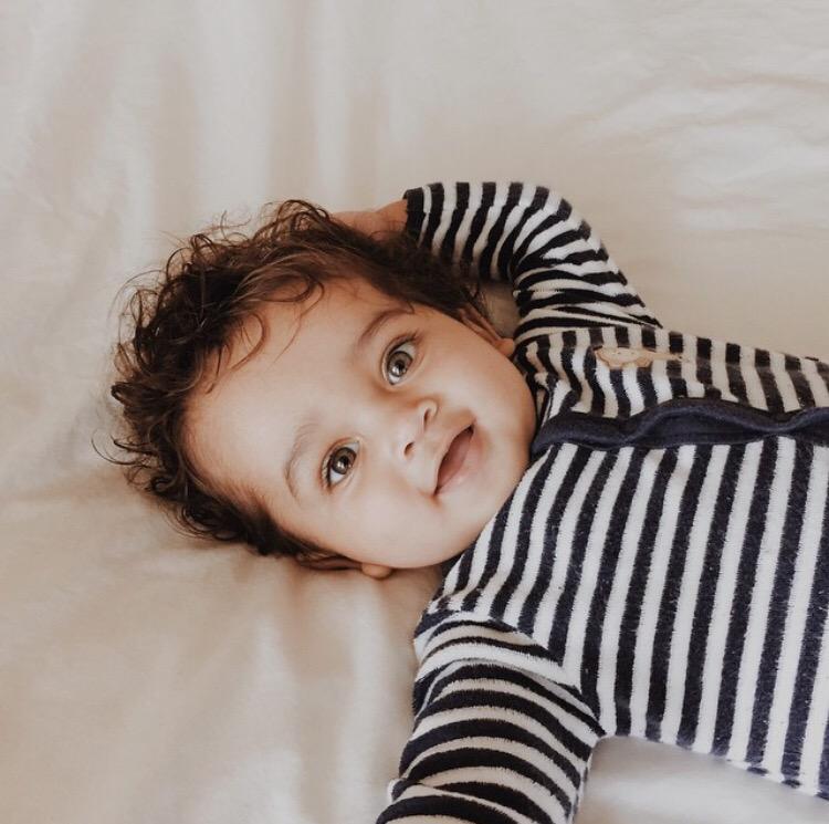 Sammiezavala's tweet photo. Can we just take a moment to appreciate how perfect this baby is http://t.co/TT6zSYngBm