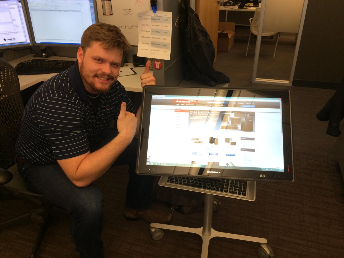 JoshBorchardt's tweet photo. #rollingwithlenovo @CDWCorp @lenovochannelNA @JungleJeffV http://t.co/sVELuKeEma