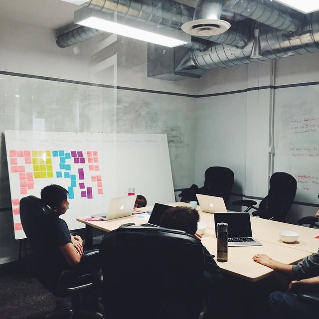 DesignRambles's tweet image. Post-its bring happiness to every room. 😸 #workshop #connectedlab #startuplife #focusgroup #tech #toronto #makework…