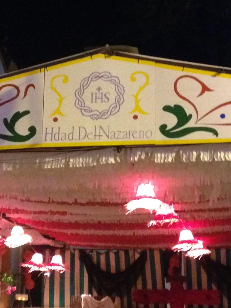 Nuestra caseta ya esta abierta para q disfrutéis estos días, buen ambiente y precios inmejorables, os esperamos!