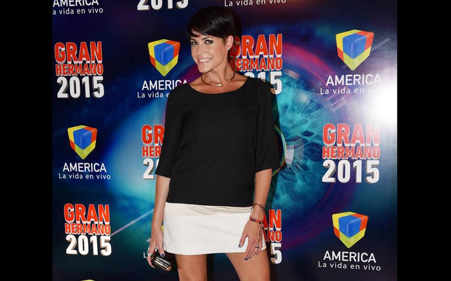 AmericaTV's tweet photo. No te pierdas el primer programa de @GH2015xAMERICA > #ElDebate con @PamelaDav

[Ya llega > http://t.co/hqVVHvyYqh] http://t.co/Ojl3arXOs7