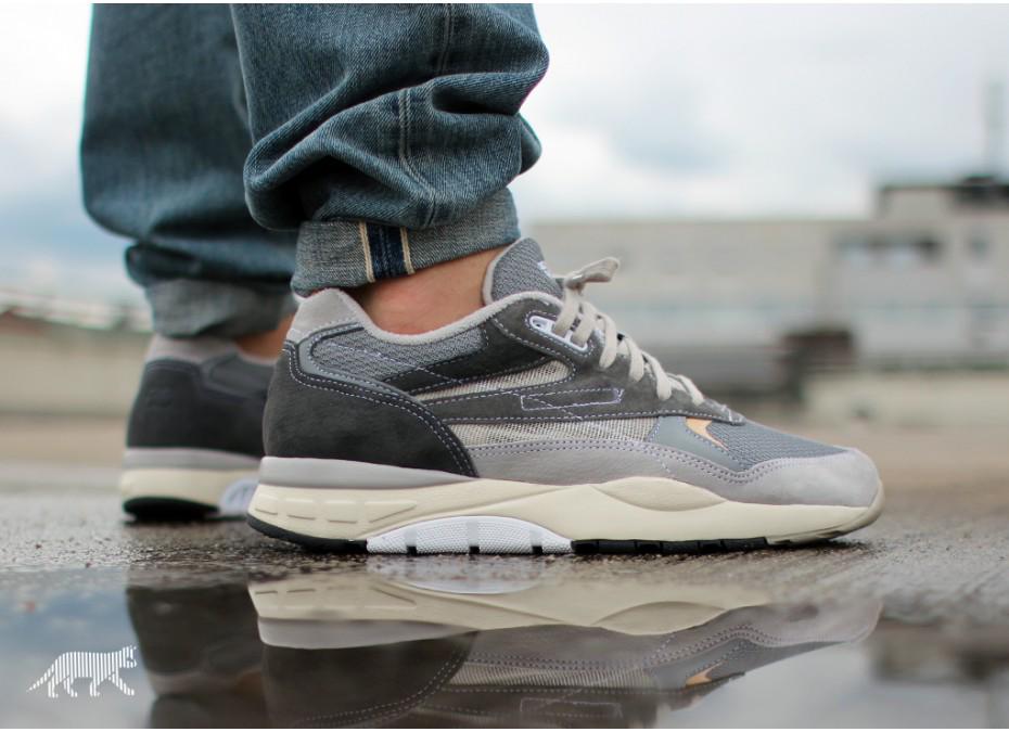 Paseo Comparable Perforación The Sole Supplier on Twitter: "Available now. Reebok x Garbstore Ventilator  Supreme Grey http://t.co/sLtEVtEDNC http://t.co/IipWPu57b4" / Twitter