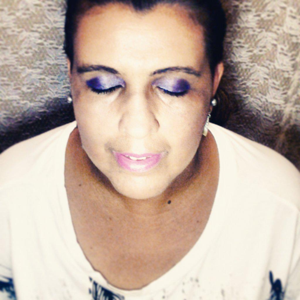 edihairass's tweet photo. Minha make de hoje http://t.co/DoZDNIgnzu