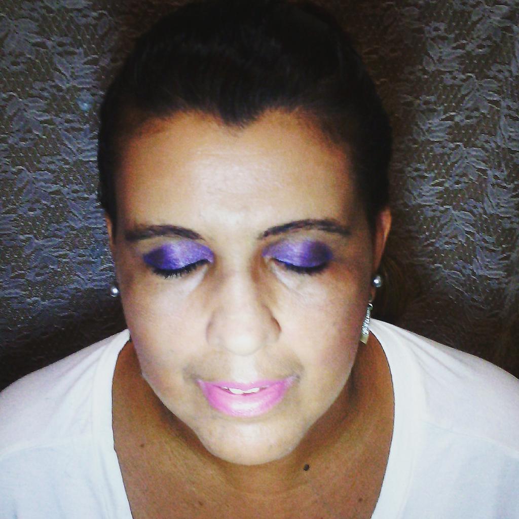 edihairass's tweet photo. Minha make de hoje http://t.co/DoZDNIgnzu
