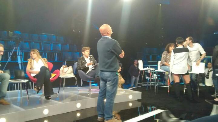 TartuTV's tweet photo. Right now. Ensayo d El Debate d @GH2015xAMERICA Arranca 20.15. Veremos a Marian desnuda? http://t.co/bkxsZLm3bK