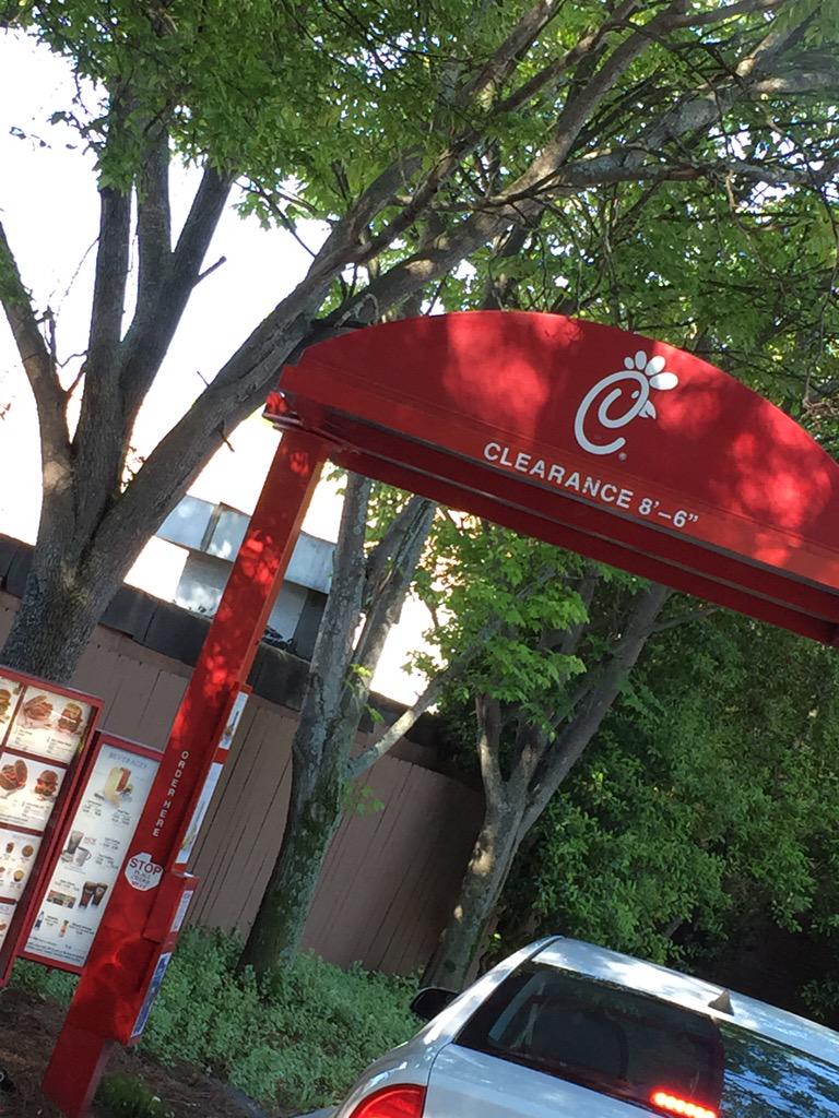 adamrobertdavis's tweet image. I paid it forward today with a random act of kindness that involved a little chickfila #tagyourgive