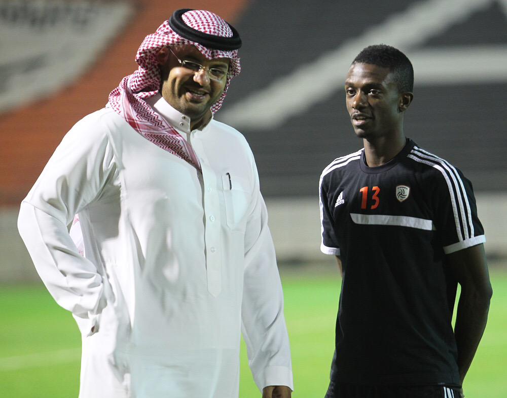 1SAAD_NASER's tweet photo. جدد له يا ابن الرمز
حسن ﻻ يروح من #الشباب ..
حسن يستحق أن يجدد له بالمبلغ اللي يطلبه .. http://t.co/tSQnPG9G5u