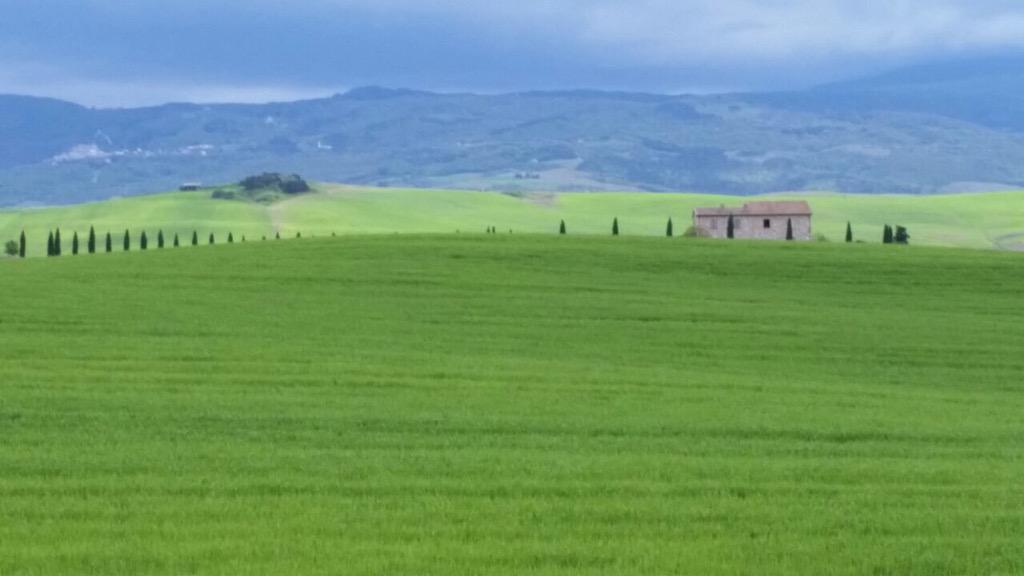Mdrskinner's tweet photo. Day 5 - Radicofani to Montefiascone, 33.6 miles. Bitten on calf by a dog, really sore knee but only 2 days to Rome!! http://t.co/83sLeOZDrw