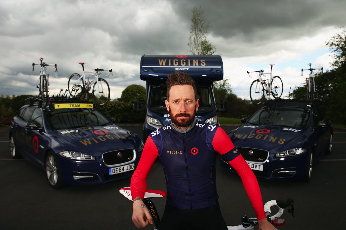 OfficialWIGGINS's tweet photo. #WIGGINS are in town! #TdY #RGB http://t.co/LhdUYLXDVV