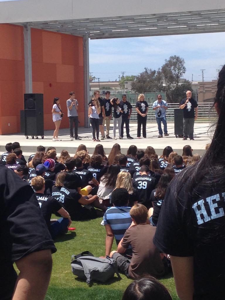 miracostanews's tweet photo. The surprise for Mr. Heideman was a success! #teamheideman http://t.co/Y3JauAfOHr