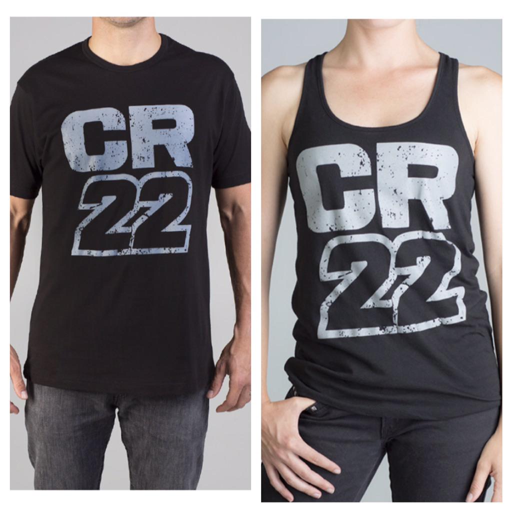 lindseybakerr_'s tweet photo. It's ok to buy matching shirts for you and your dad right @CRtwotwo @mrstwotwo? #teamtwotwo 😊 http://t.co/l5sGtX8Ijq