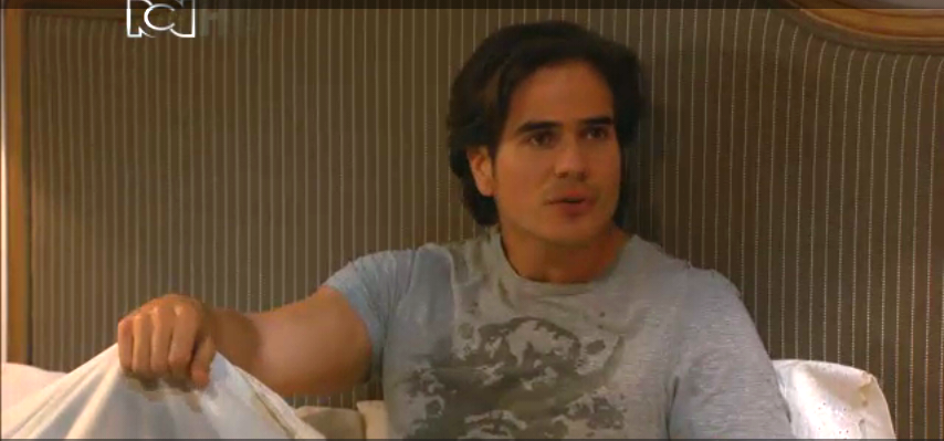 DaniArenasCol's tweet photo. Capturas y Collages 7 d #CorazonIndomable x @CanalRCN #10CAP con #LosChulitos @DanArenas @anabrendac @CARLOSOCHOARCN http://t.co/LiVQviJBmT