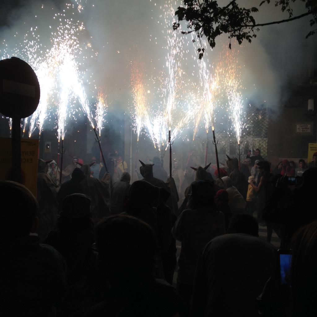 EM_Moni's tweet photo. #Diabòlic15 @diablesvila http://t.co/OkGcbGhSZ8