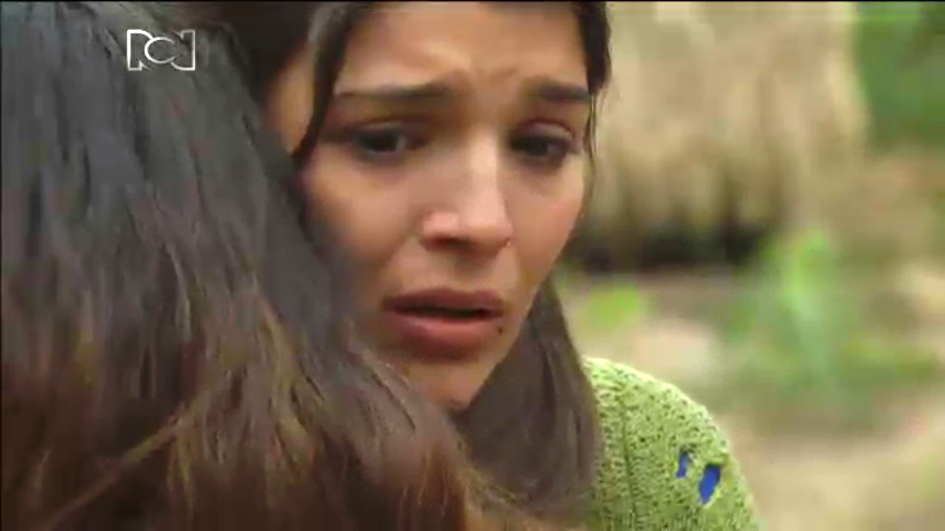 DaniArenasCol's tweet image. Capturas y Collages 8 d #CorazonIndomable x @CanalRCN #10CAP con #Solita #GabyMellado @anabrendac @DaniArenasECU