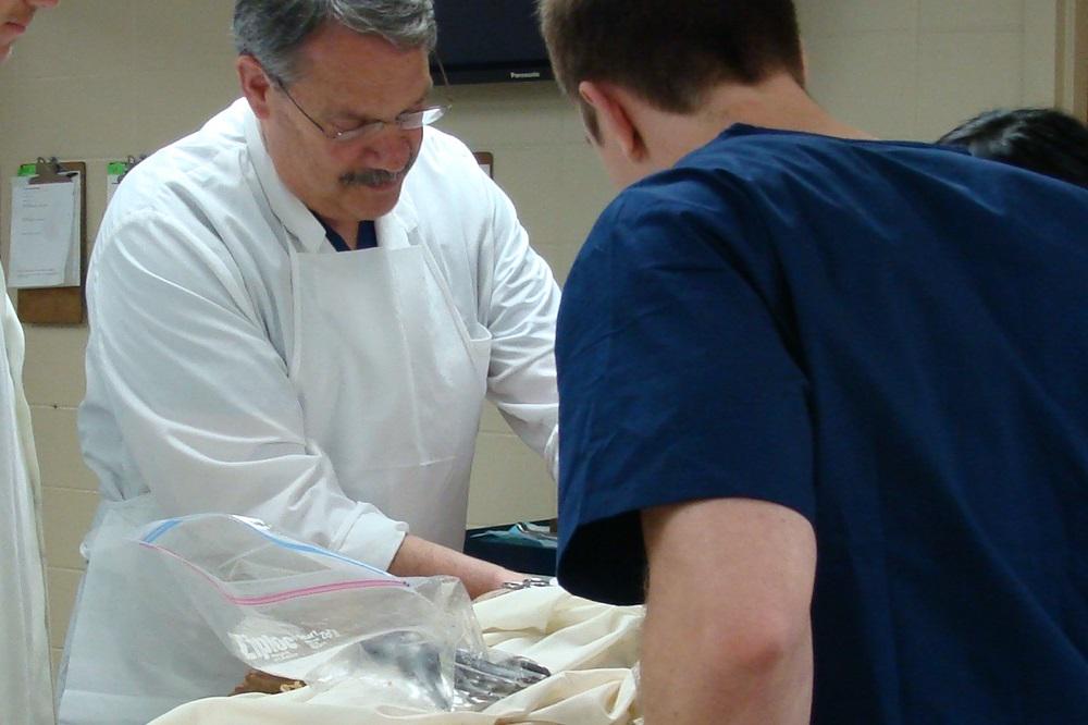 Dr. Thomas Quinn at Creighton on the importance of whole body donors for medical students.

bit.ly/1zviBt4