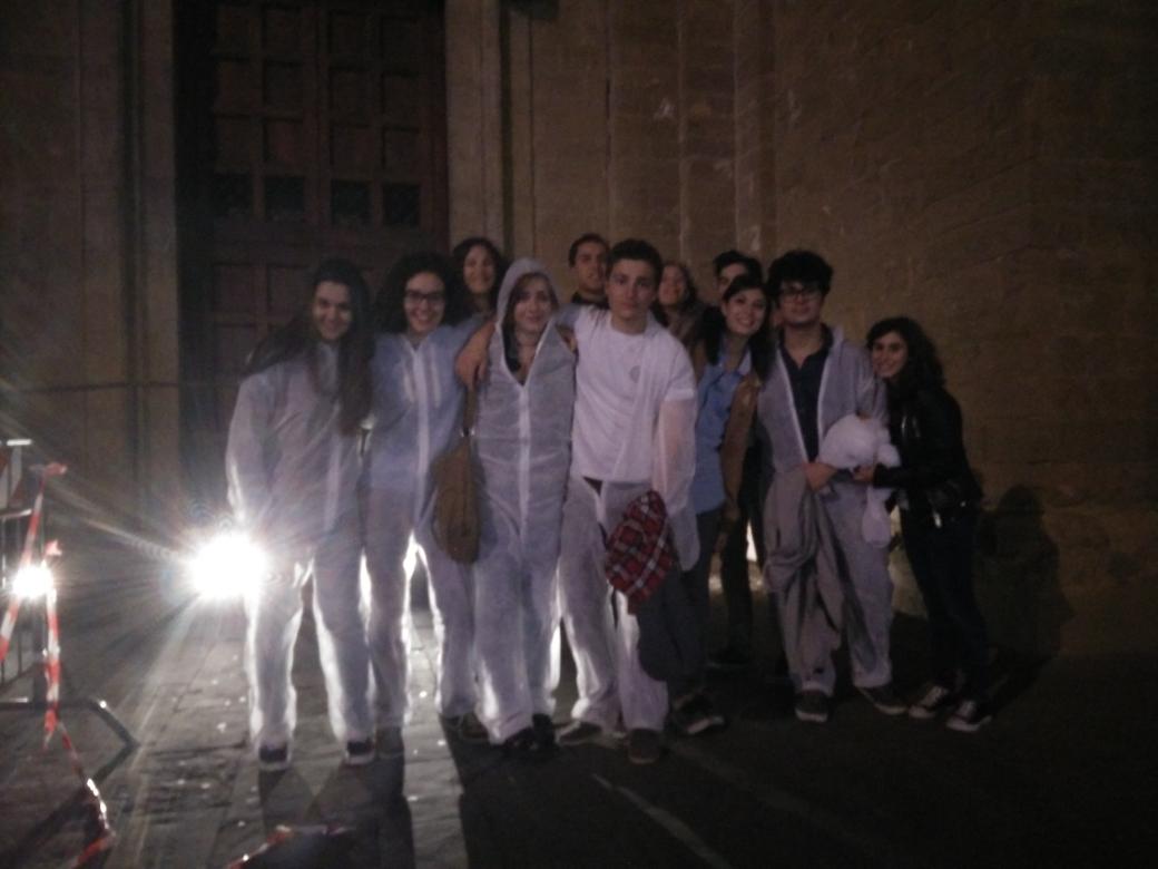 Foto di gruppo degli artisti del Galileo dopo io loro show alla #NotteBiancaFirenze <a href="/NotteBiancaFi/">Notte Bianca Firenze</a> <a href="/comunefi/">Comune di Firenze</a>