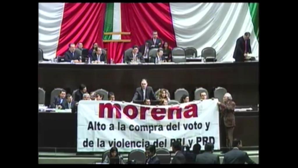 LegisMorena's tweet photo. @LegisMorena #Morena denuncian en @Mx_Diputados a @PRI_Nacional y @PRDmexico #CDMX #Coyoacán https://t.co/YVLkoW85xg http://t.co/wAMyHyntSQ