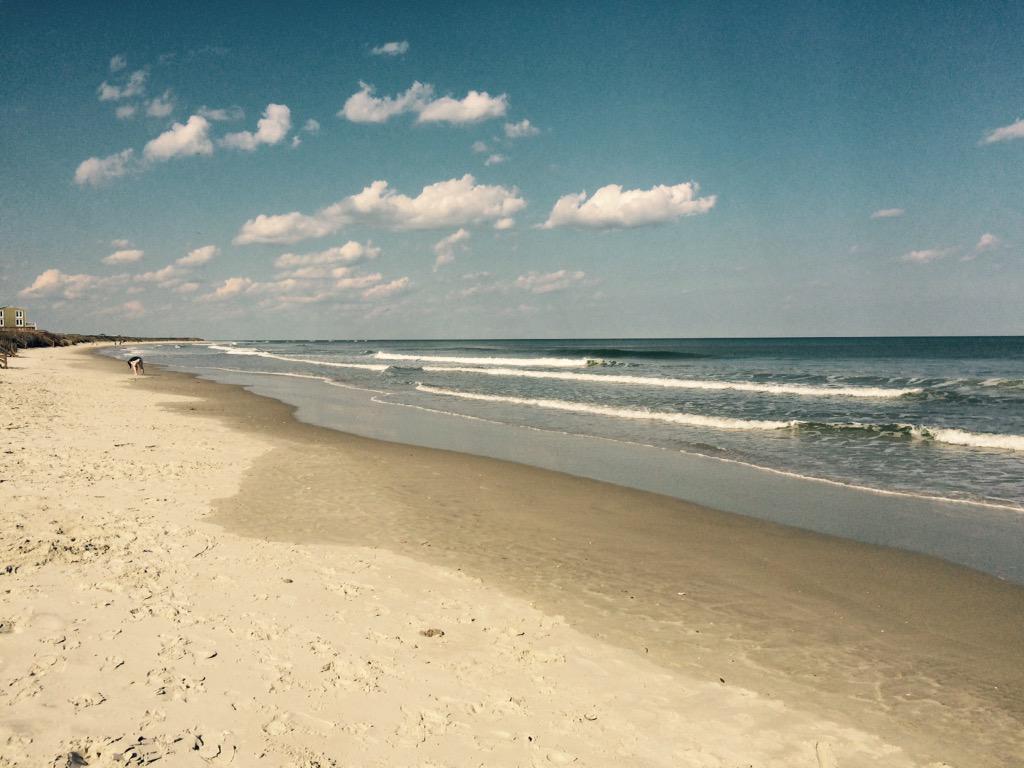alovey's tweet photo. My beach #PawleysIsland #breathe http://t.co/5D5CYROfxG