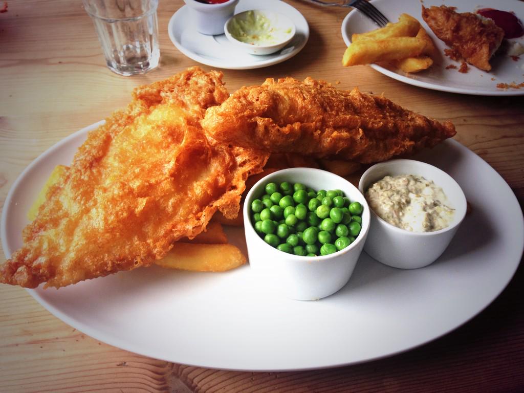 LaraInCornwall's tweet photo. Biggest fish and chips EVER @TheTuckenhayPub last weekend. Still recovering! @TTrubshaw #stuffed #devontimes http://t.co/iUfxi4BRwO