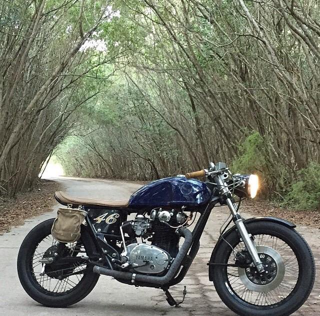 RacerUK's tweet photo. How beautiful is this Yamaha XS650! #yamaha http://t.co/mfy2ys5tkx