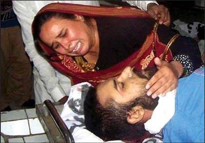 Sarwan_Sindhi's tweet photo. SSP Rao Anwaar (ISI puppet) is involved Extra Judicial killing of 10 #JSMM activists in Karachi. #TeamJSMM http://t.co/wyIR3zgYLh