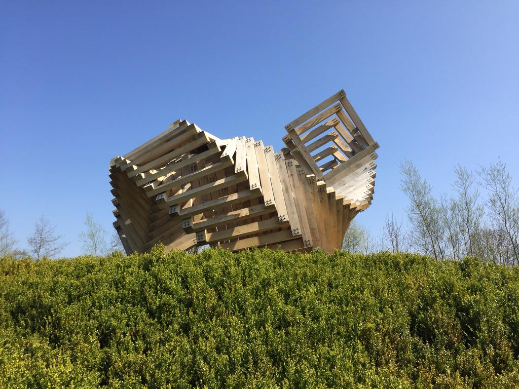 Oakfield_Park's tweet photo. Anyone here at #Donegalhour seen our new #Longsleeper #sculptur by artist #LockyMorris ? #kinlaygalway http://t.co/TkWrGavQEo