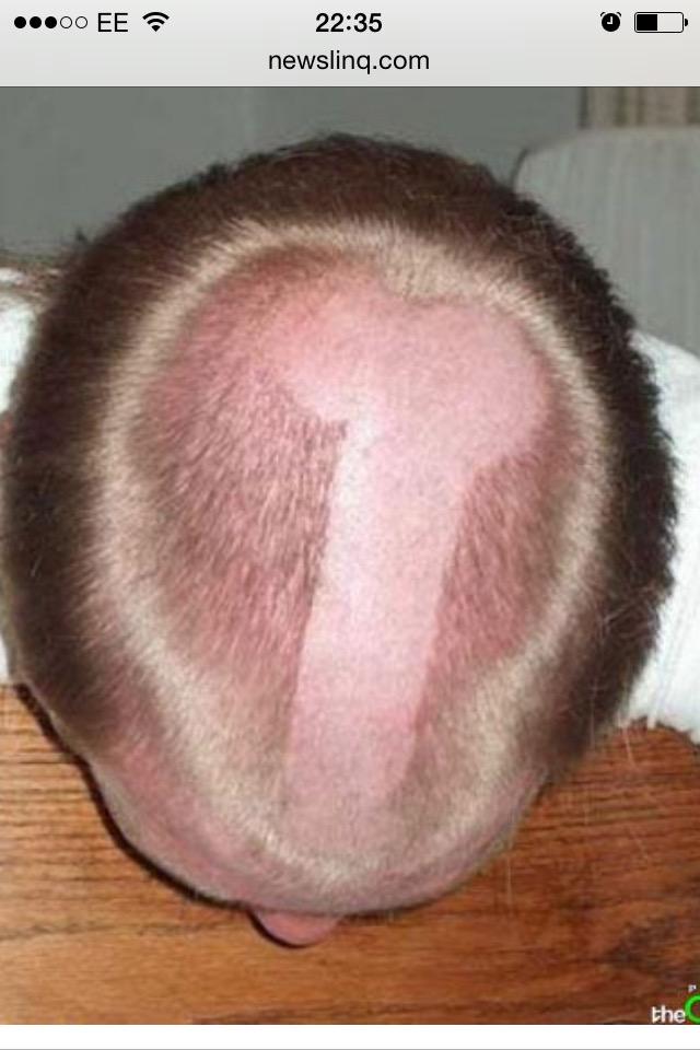 klunkifoot's tweet photo. @SaintSamIAm this guy left before it was his round. On his next haircut this happened. #don'tcrosstim http://t.co/u0ZExVeXsq