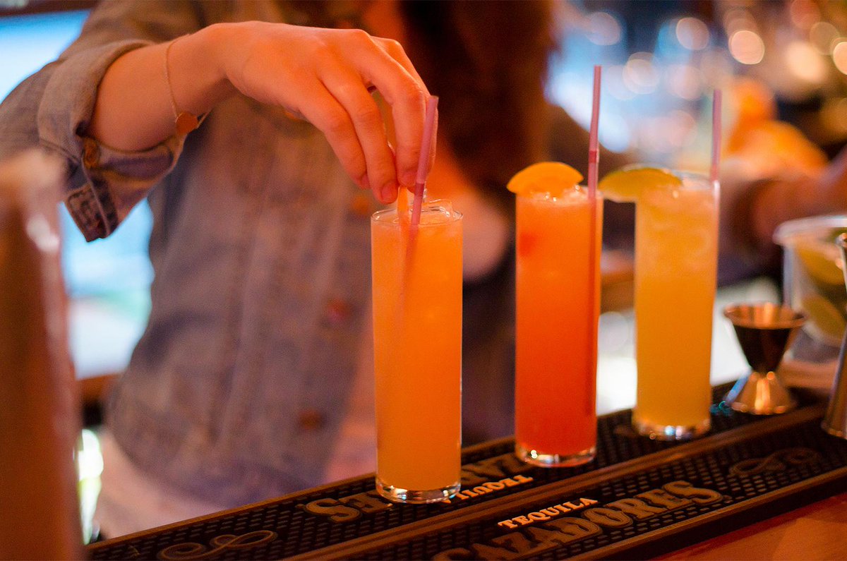 4 Great Spots To Take Your Next #Toronto #Tinder Date: dl.whatswh.at/tT.c.dK