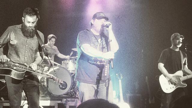 lukecombs's tweet image. So last night was cool... @kurtozan251 @jakesmmrs7 #TwitterlessRob. Thanks to everyone who came to support!