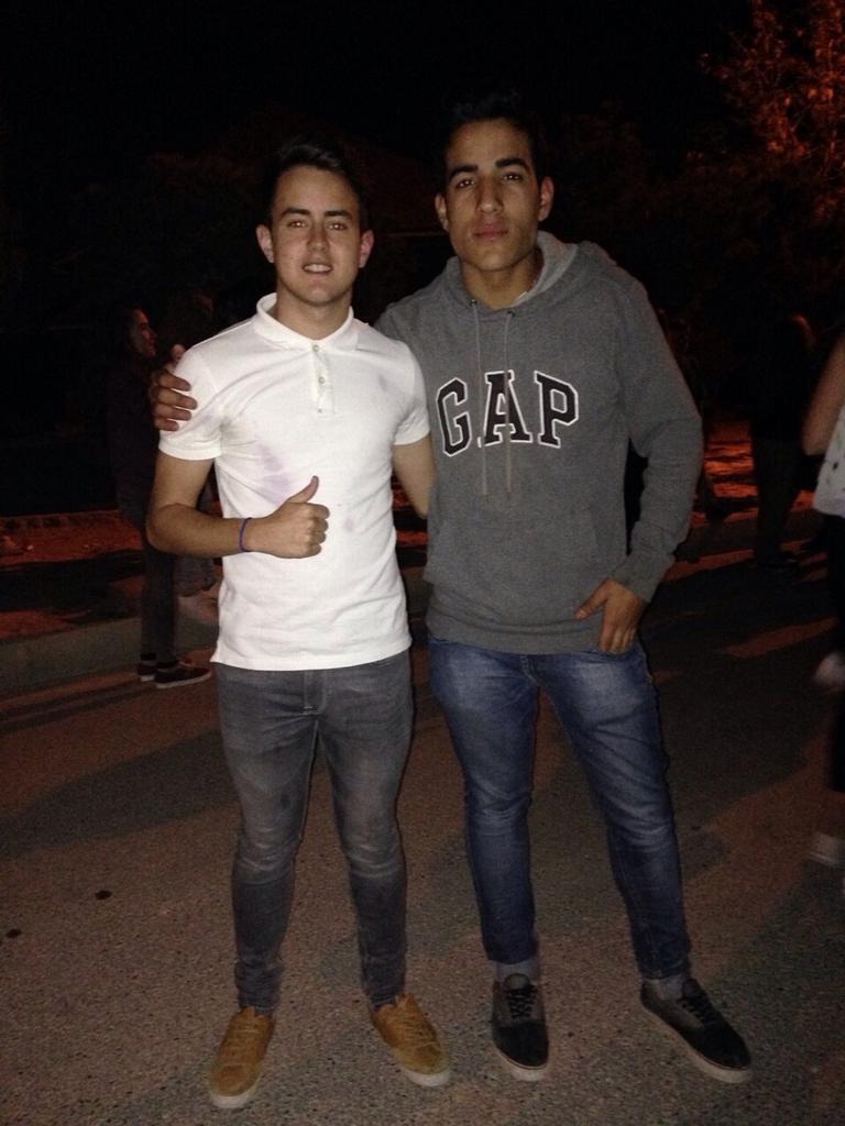 DamiLopezG7's tweet photo. La buena foto para despedir tu dia, felicidades mi hermano @esteban22sb http://t.co/ZlWRuGIcss