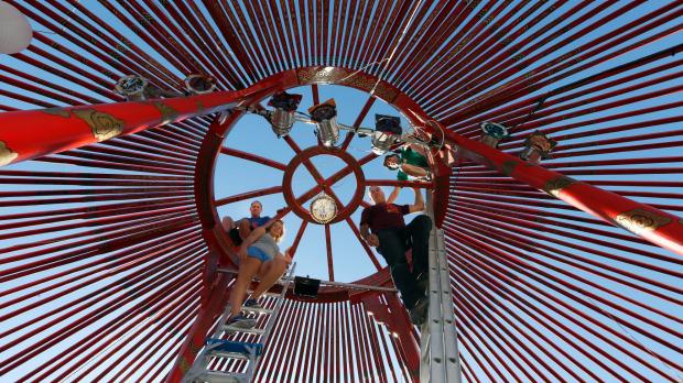 NelsonMail's tweet photo. The Free House yurt makeover is underway in Nelson = a lot less smelly.
http://t.co/W1BJeIL1av http://t.co/qGqVuUud1T