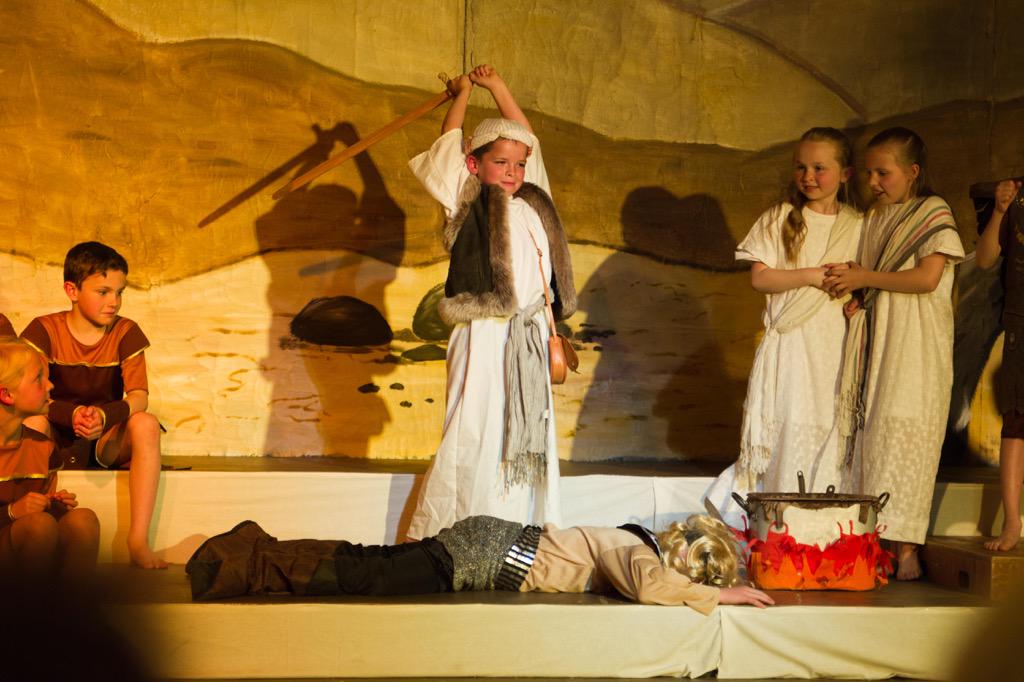 ChintSchool's tweet photo. Quality performance of The Giant Slayer tonight...@WarwickADavis your visit inspired. http://t.co/JAgmhRomsL