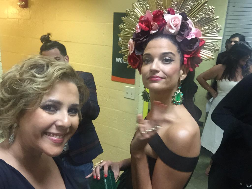 AnaMariaCanseco's tweet photo. Felicidadesss @NataliaJimenez You are the best!!!! http://t.co/tjixBEAFxd