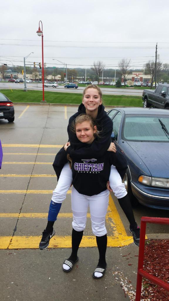 makm14's tweet photo. Happy Birthday Bae!!! Hope you had a great day!!!😙😙😙 http://t.co/w0VGiZbS8U