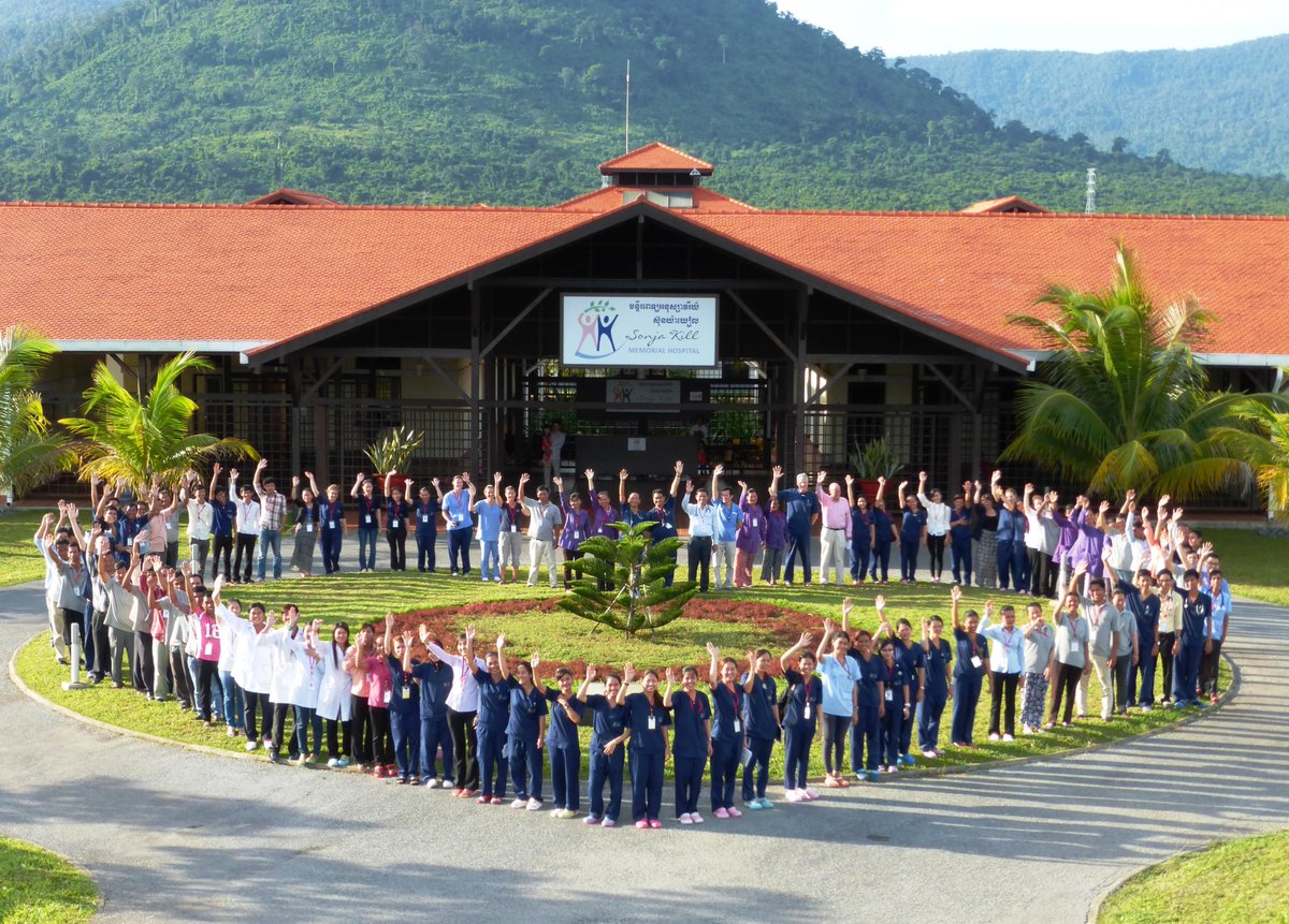sonjakill's tweet photo. Our new website is accessible! Read about our #healthservices and #volunteering in #Cambodia http://t.co/nVYIg2XlC2 http://t.co/90pazSjRol