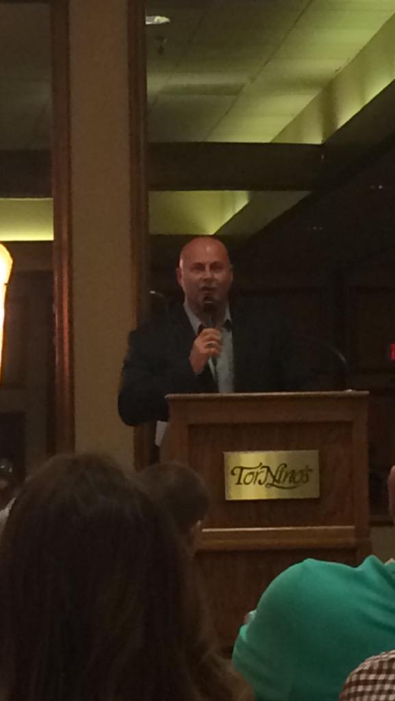 AlexDelgadoTV's tweet image. Best speaker ever. Chief Jerry Dyer at the CAP Miracles of Recovery Dinner. #drugsdestroyfamilies #hopeforaddicts