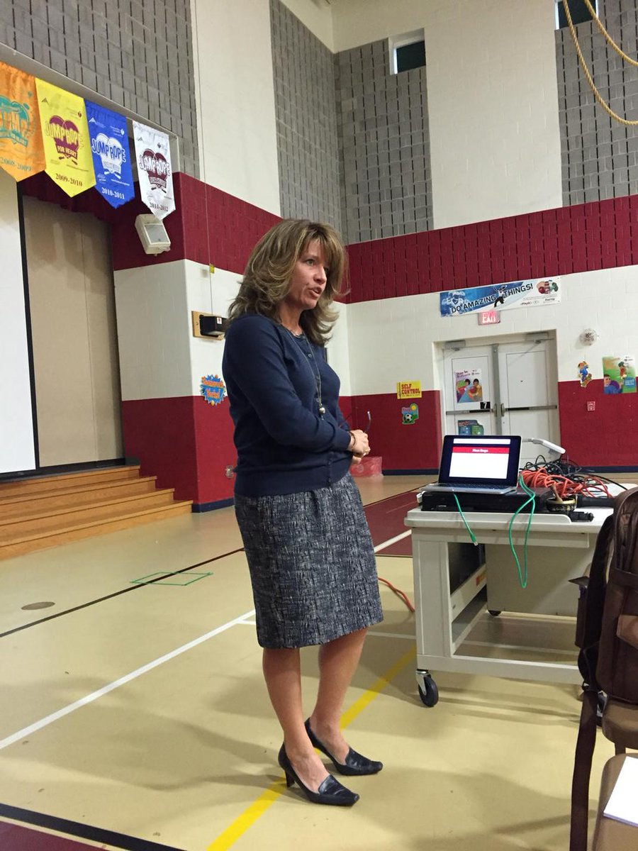 pfepenguin's tweet image. Jeanne Knouse shares changes 2 SCASD Gifted &amp;amp; Learning Enrichment Services 2 families #extendlearning @dmstoicovy