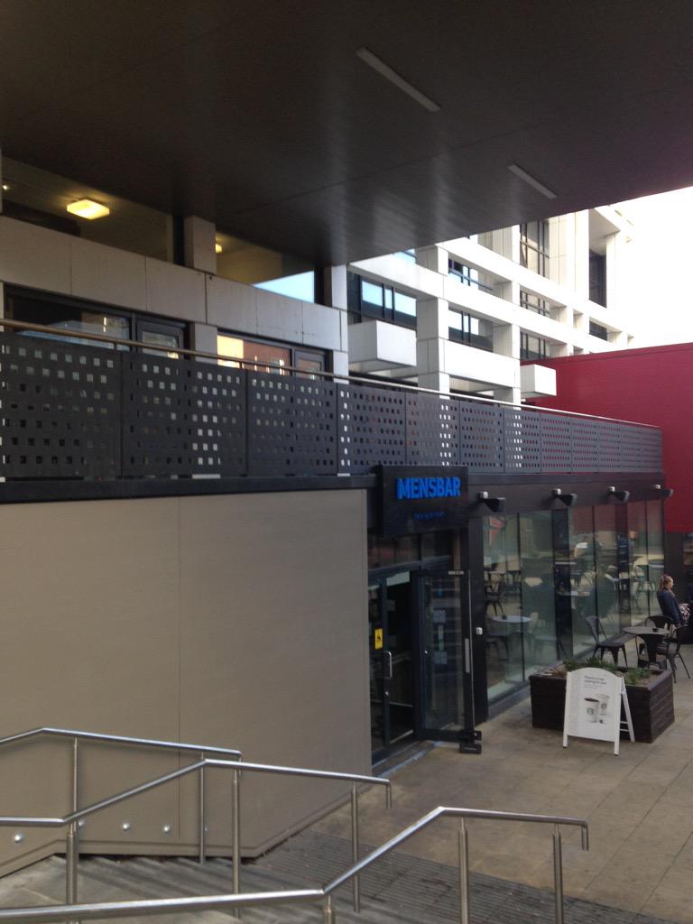 Really powerful lecture by Laura Bates about <a href="/EverydaySexism/">EverydaySexism</a>  <a href="/UniofNewcastle/">Newcastle University</a>, disappointed with name of union bar!