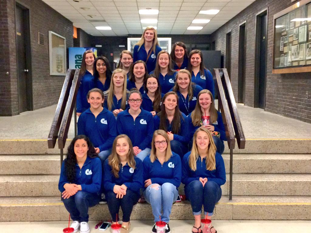 MHShawkscheer's tweet photo. Thank you to the @MilfordSchools Committee for recognizing us tonight at their meeting! 💪🏻🎉❤️🏆 http://t.co/G15et5PzMe