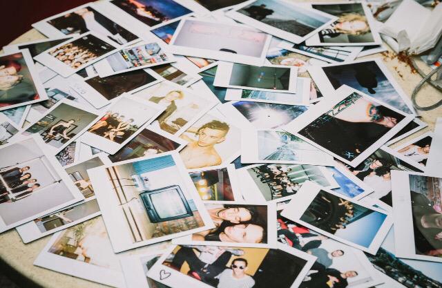 MUSICFORCVRS's tweet photo. I see these pictures &amp; all I want to do is sit with them for hours &amp; have them explain the story behind each Polaroid http://t.co/eSkYk1ufJx