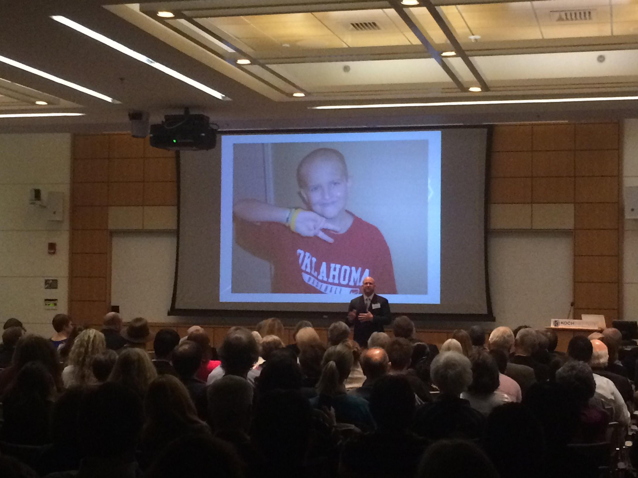 Embedded image permalink