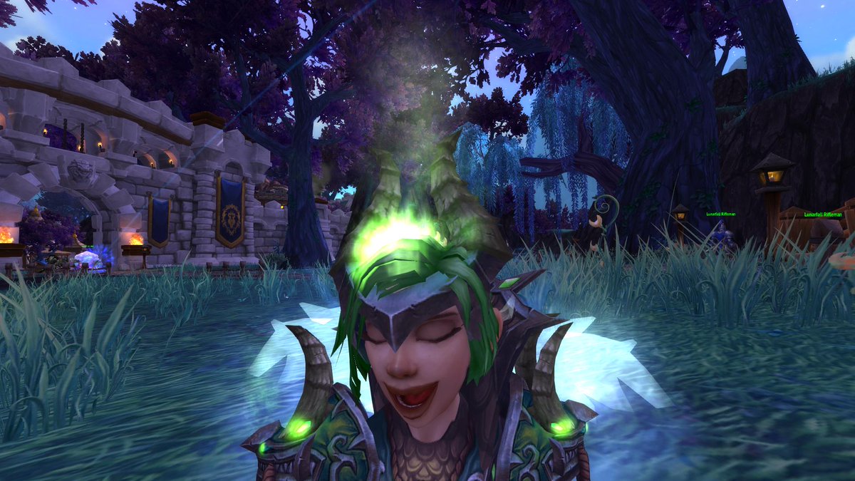 stevenlikewhat's tweet photo. Warlock priest! #warcraft #priest http://t.co/usCOR2zJRM