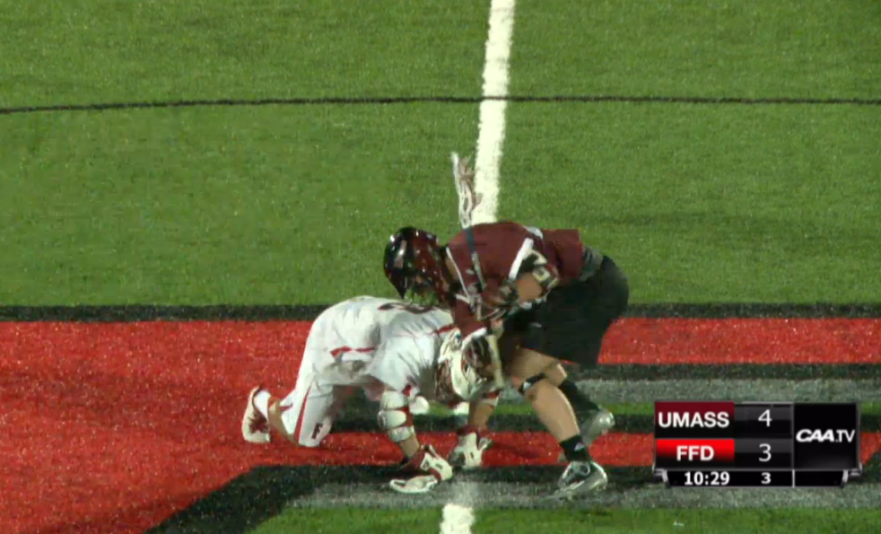 FaceOffClub's tweet photo. @StagsMensLax & @UMassMLacrosse tied at 4 with 8mins left in Q3 in @CAASports semis. #FOCplayer Will Fox 7 of 9 FO http://t.co/EpHgt03x9Q