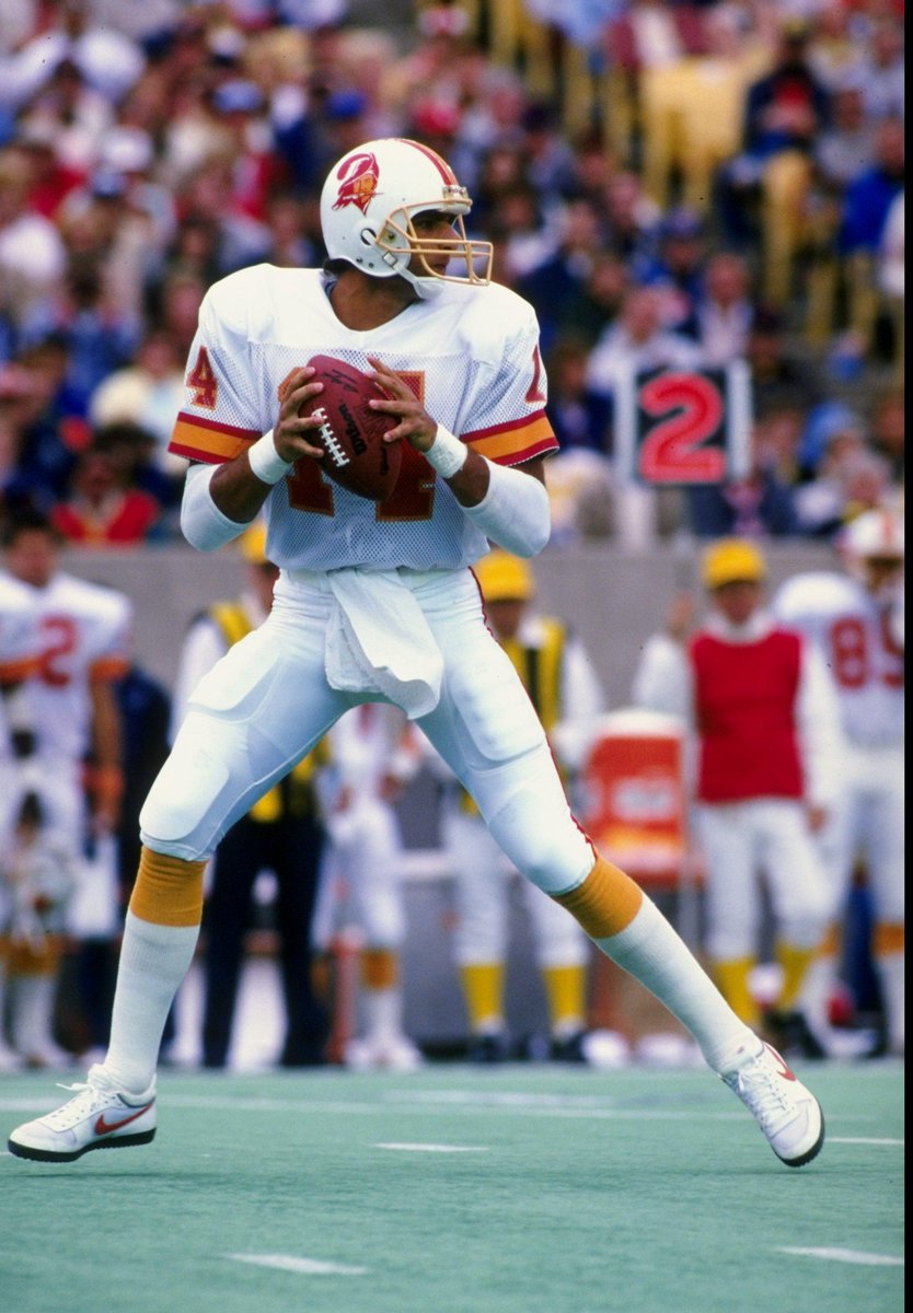 SportsCenter's tweet image. Jameis Winston is the Bucs first No. 1 overall pick since drafting Vinny Testaverde in 1987.