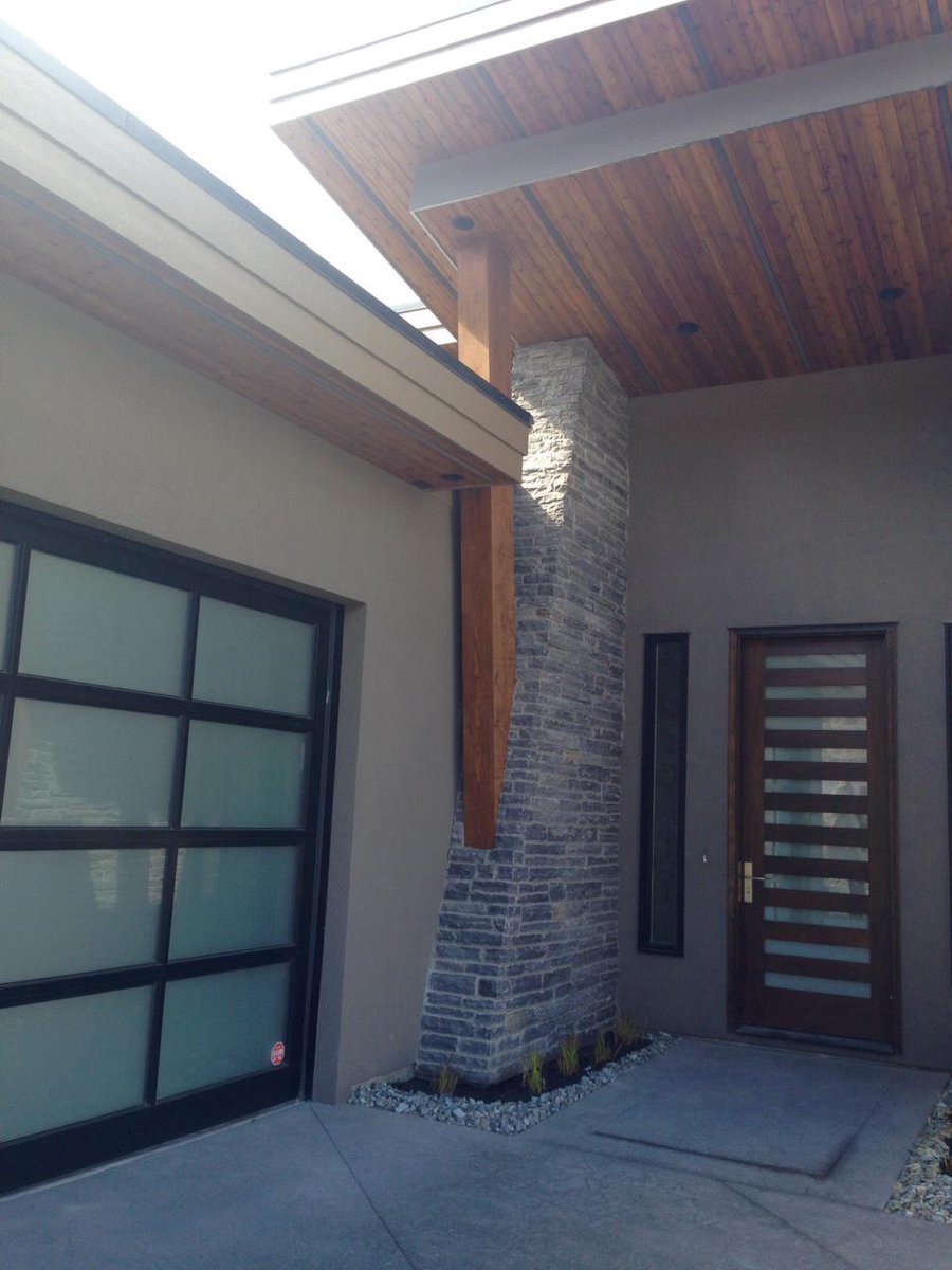 LakeStoneLiving's tweet photo. SAVE THE DATE! Double Show Home Grand Opening at #Lakestone on May 30 with @LesBellamyHomes &amp; #NobaVision homes. http://t.co/04NaPQIYzY